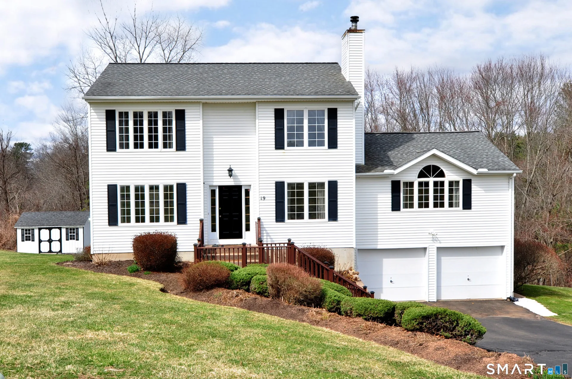 19 Washington Ridge Road, East Granby, CT