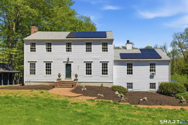 17 Wolfpits Road, Bethel, CT