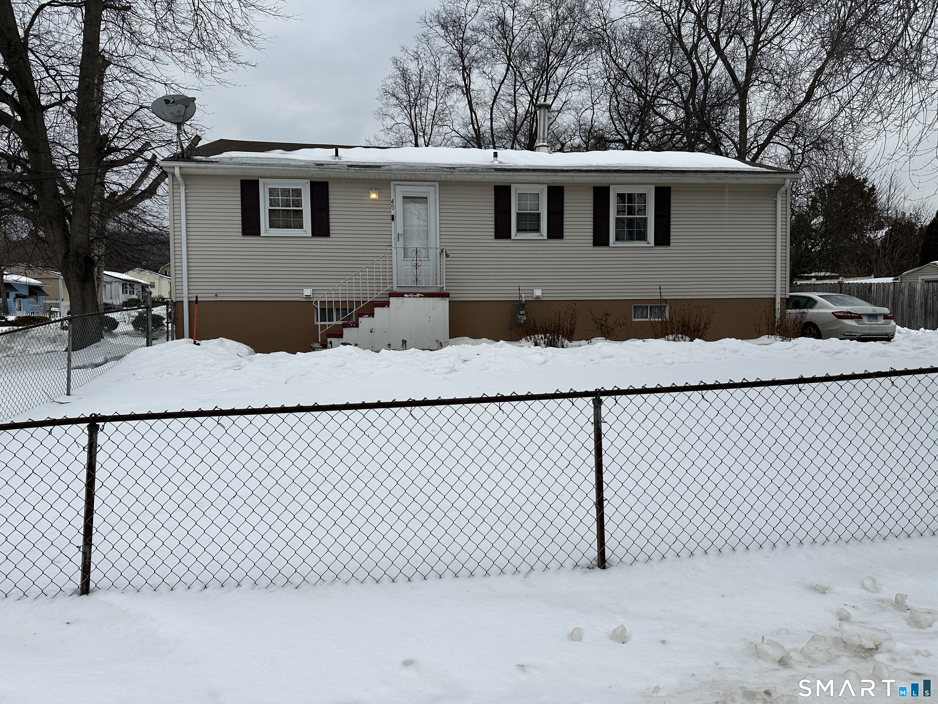 45 Swampscott Street, West Haven, CT