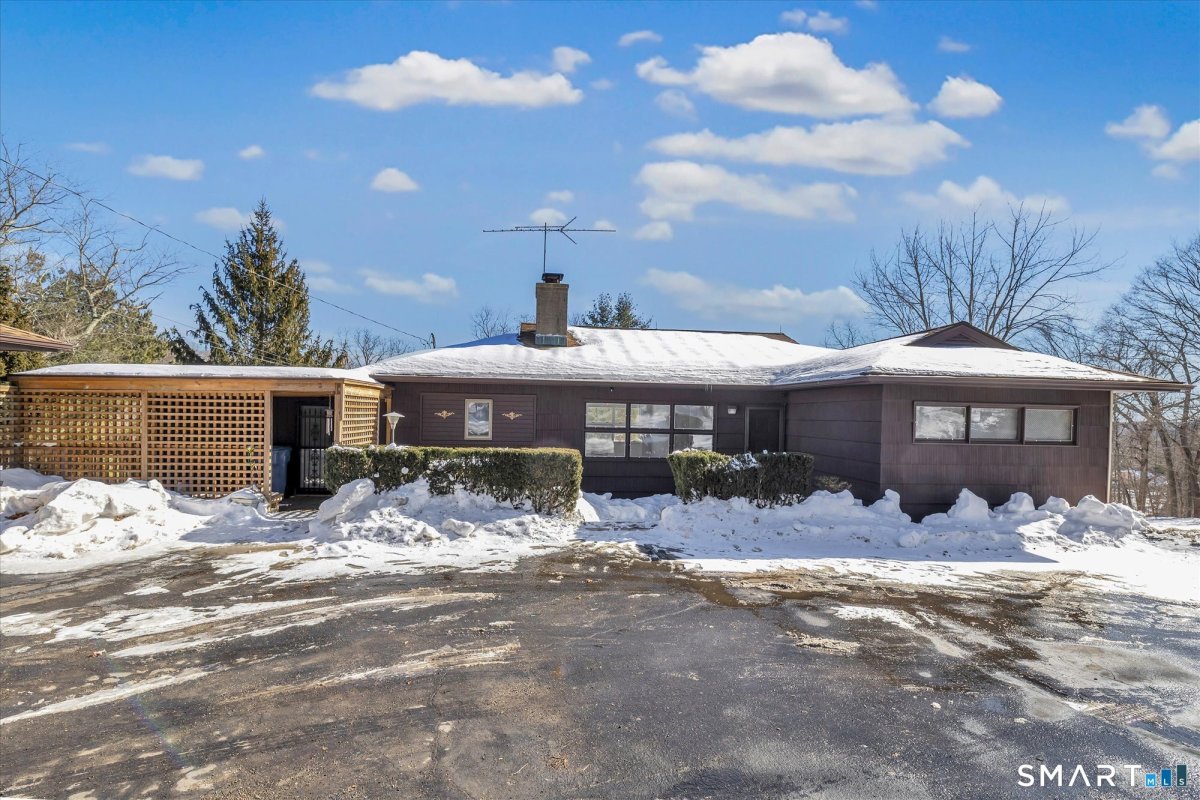 61 Soundview Avenue, Shelton, CT