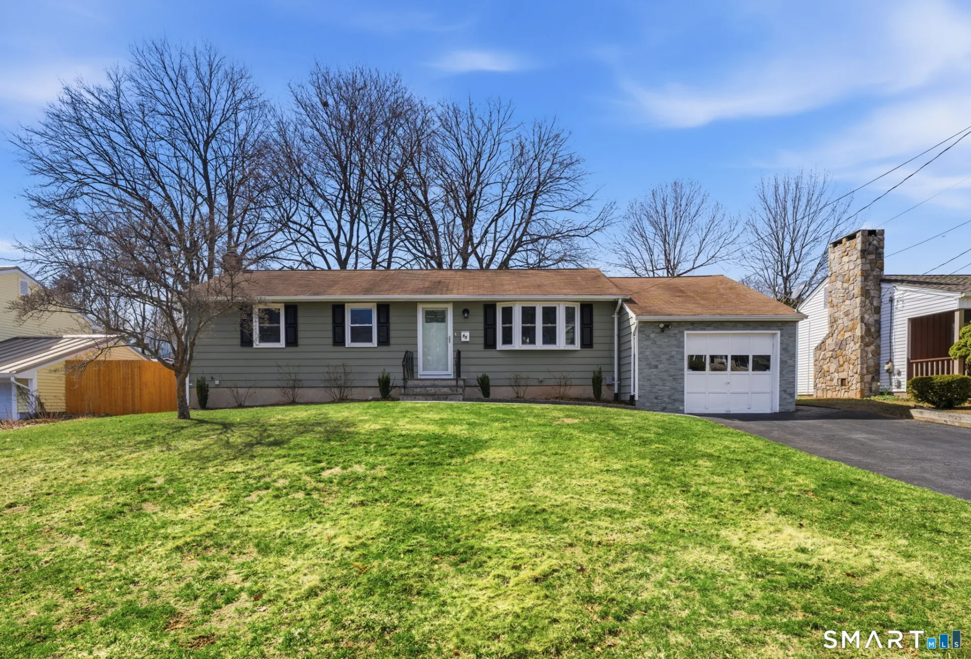 55 Old Farm Drive, Newington, CT