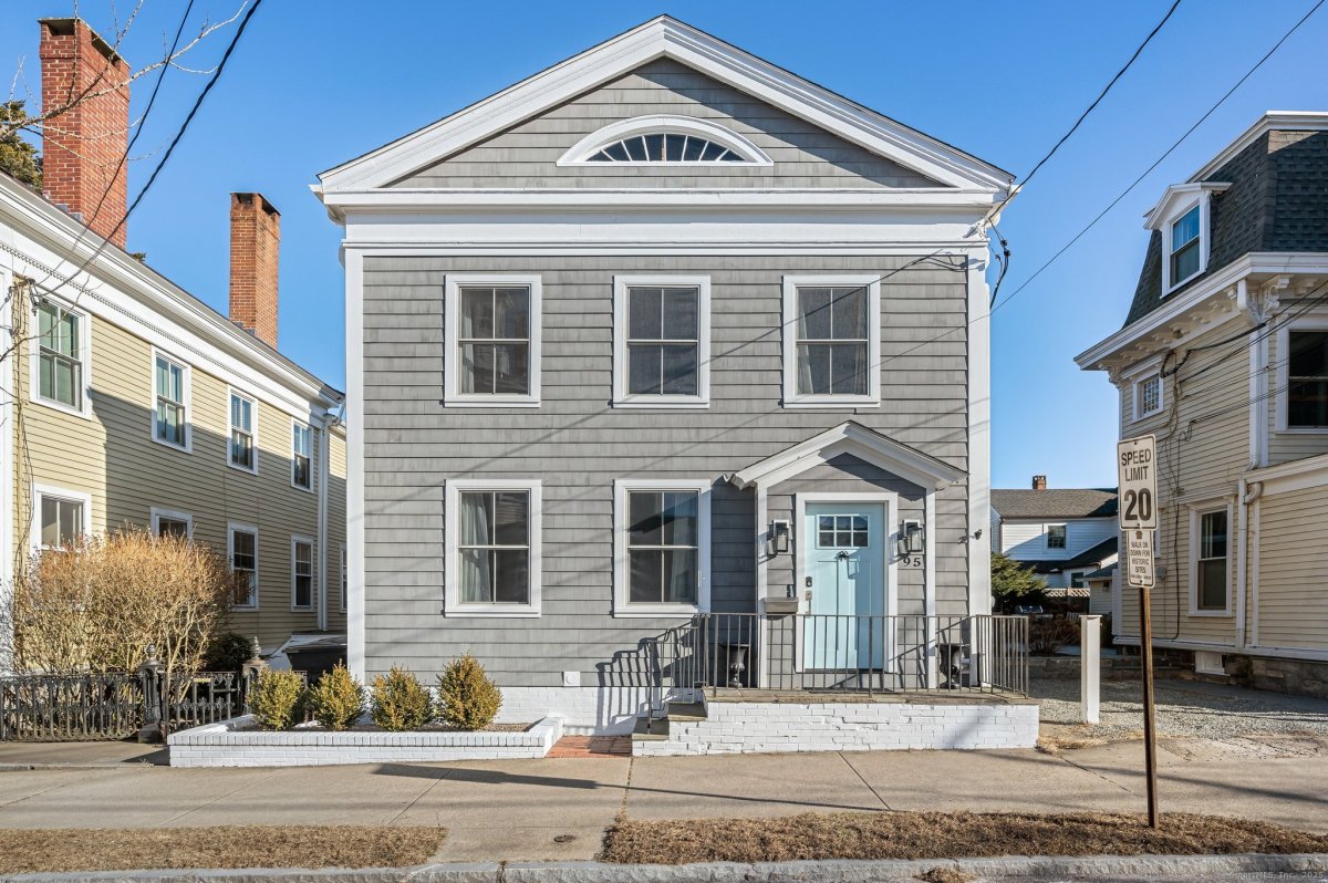 95 Water Street, Stonington, CT
