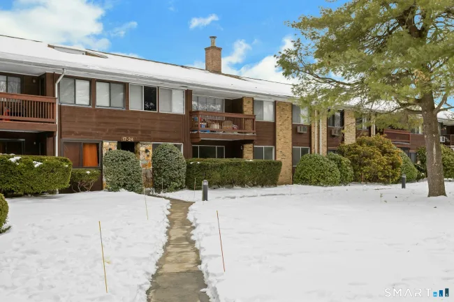 154 Cold Spring Road #APT 18, Stamford, CT