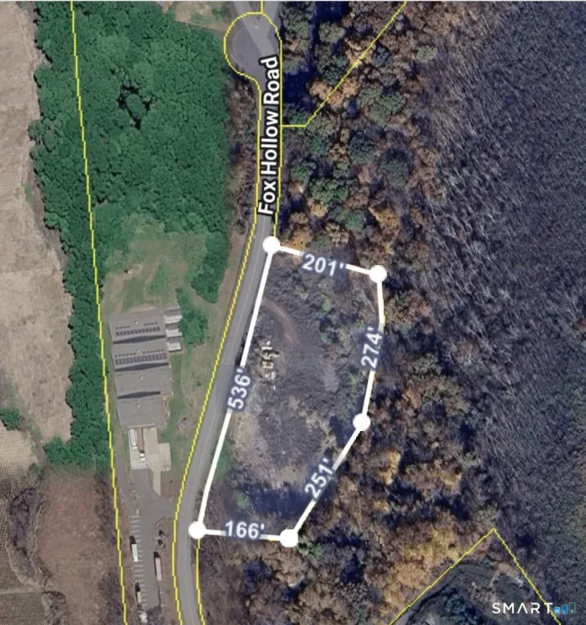 8 Fox Hollow Road, Oxford, CT