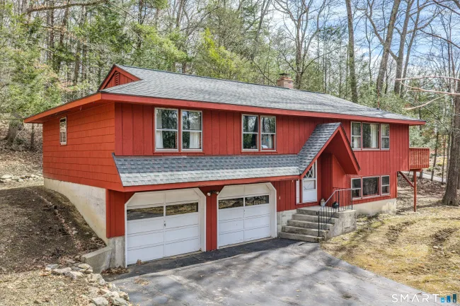 48 Sawmill Brook Lane