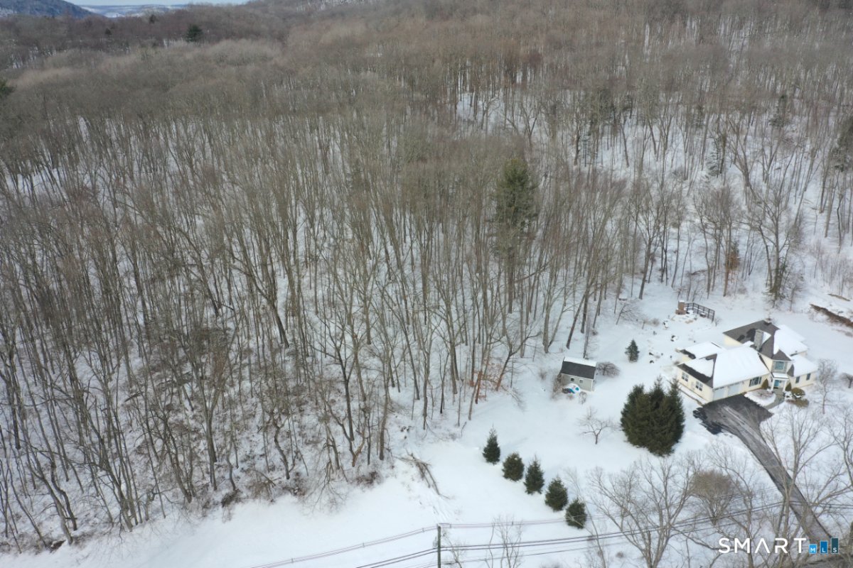 101 South Kent Road, New Milford, CT