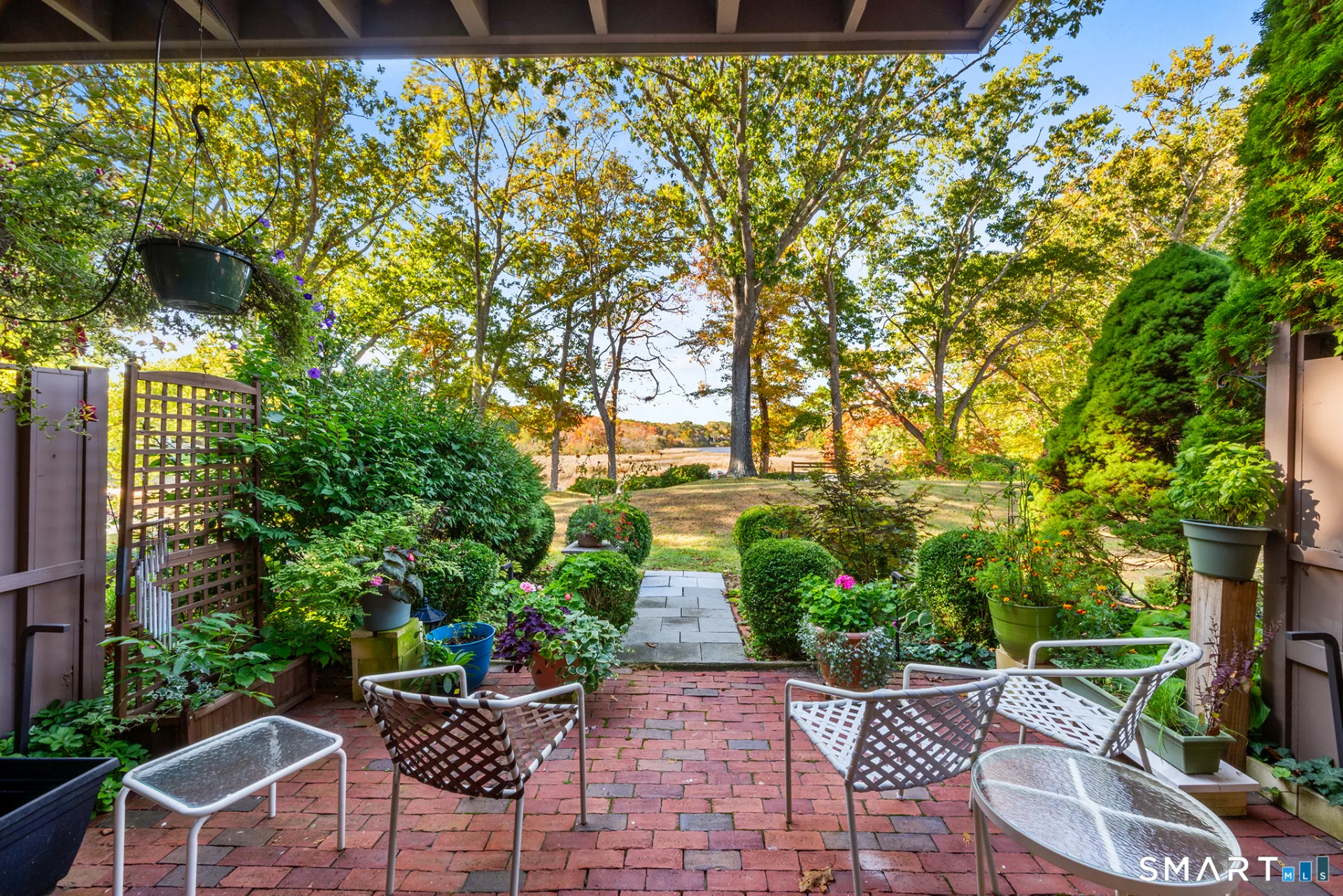 85 River Road #L4, Essex, CT