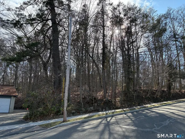 56 Blake Road, Hamden, CT