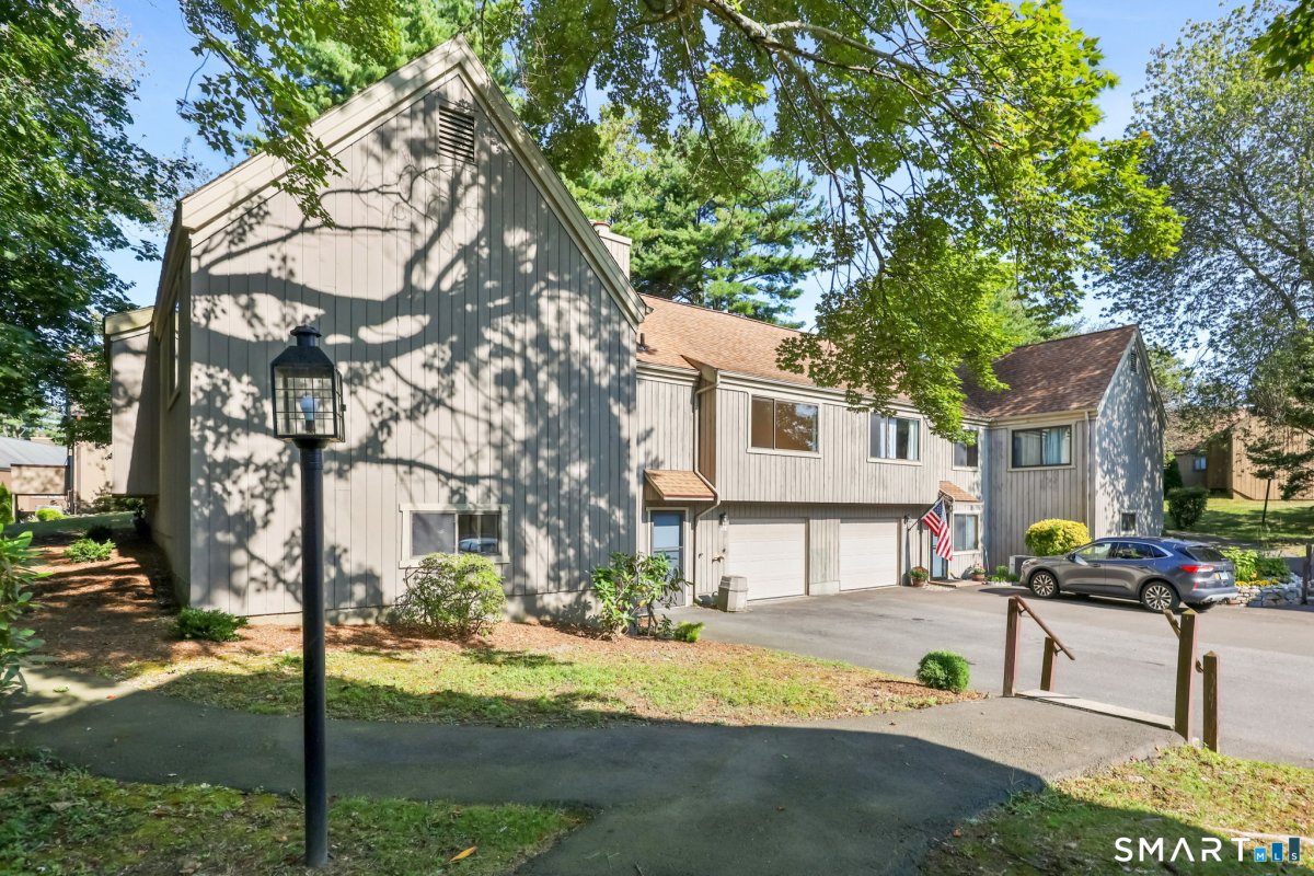 488 Commanche Lane #A, Stratford, CT