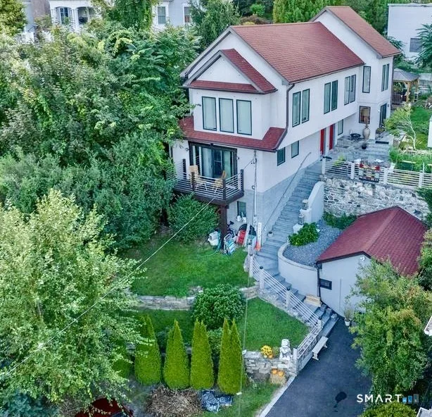 96 River Road, Greenwich, CT