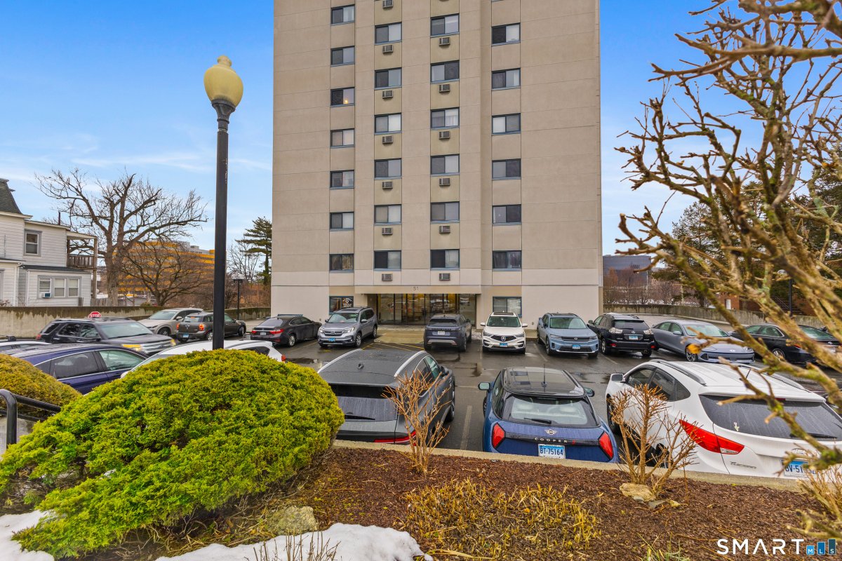 51 Schuyler Avenue #APT 7E, Stamford, CT