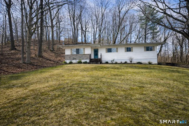 225 Willow Street, Hamden, CT