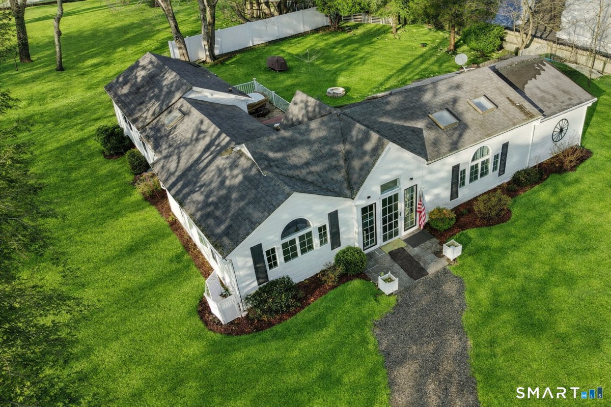 1215 Westover Road, Stamford, CT