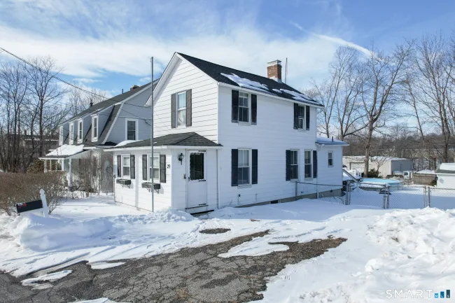 29 Roosevelt Avenue, Litchfield, CT