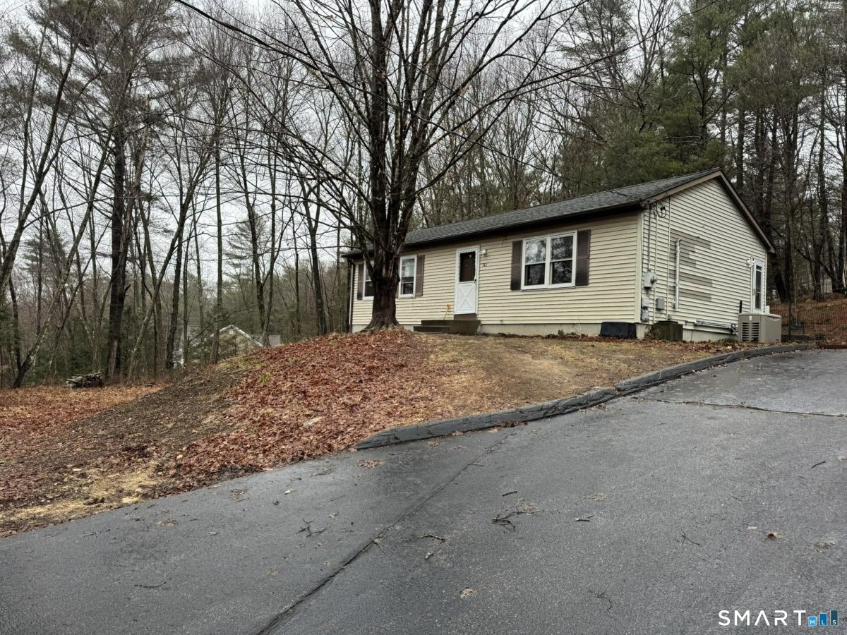 361 Pasay Road, Thompson, CT