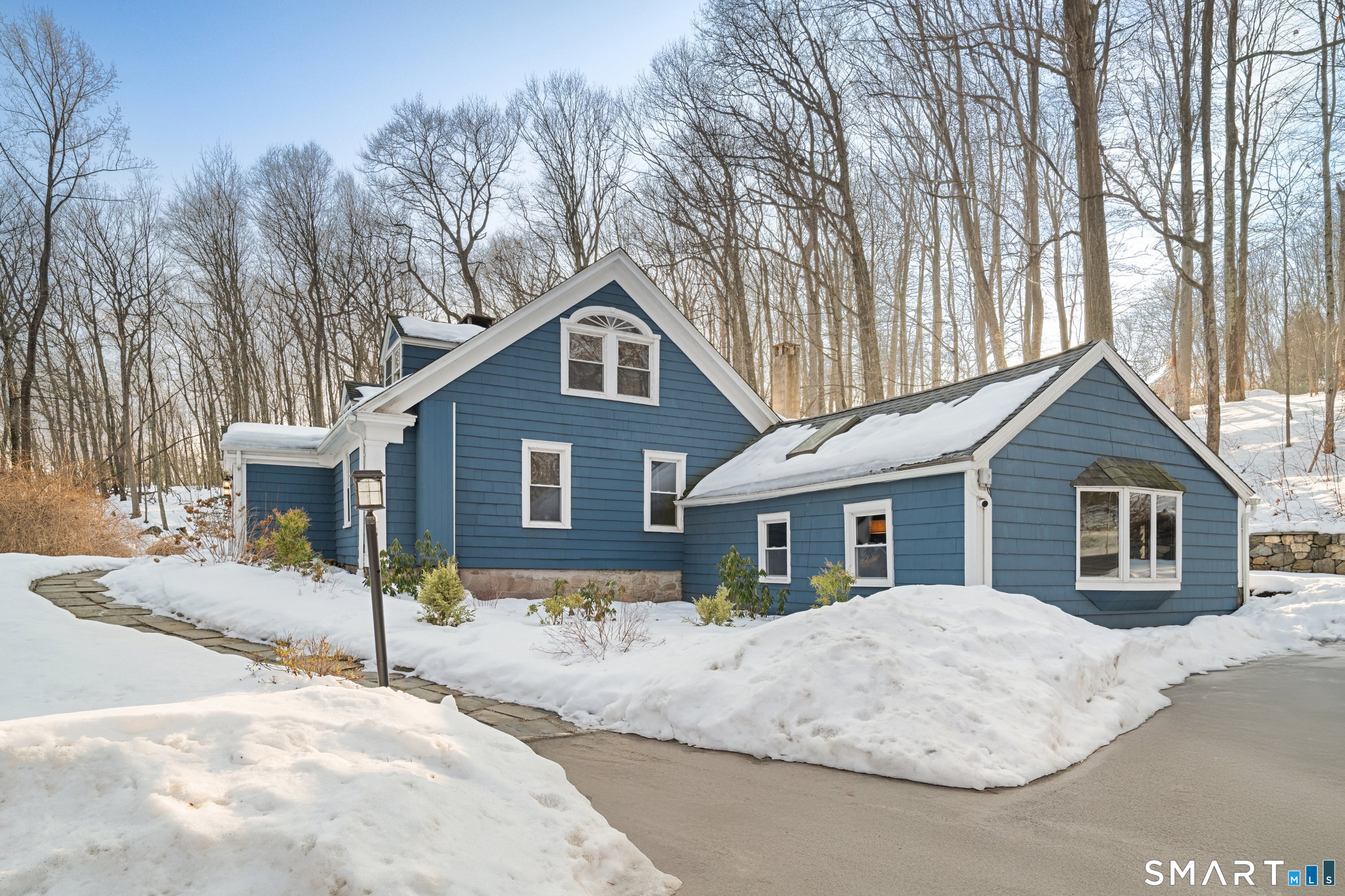 138 Putnam Park Road, Bethel, CT