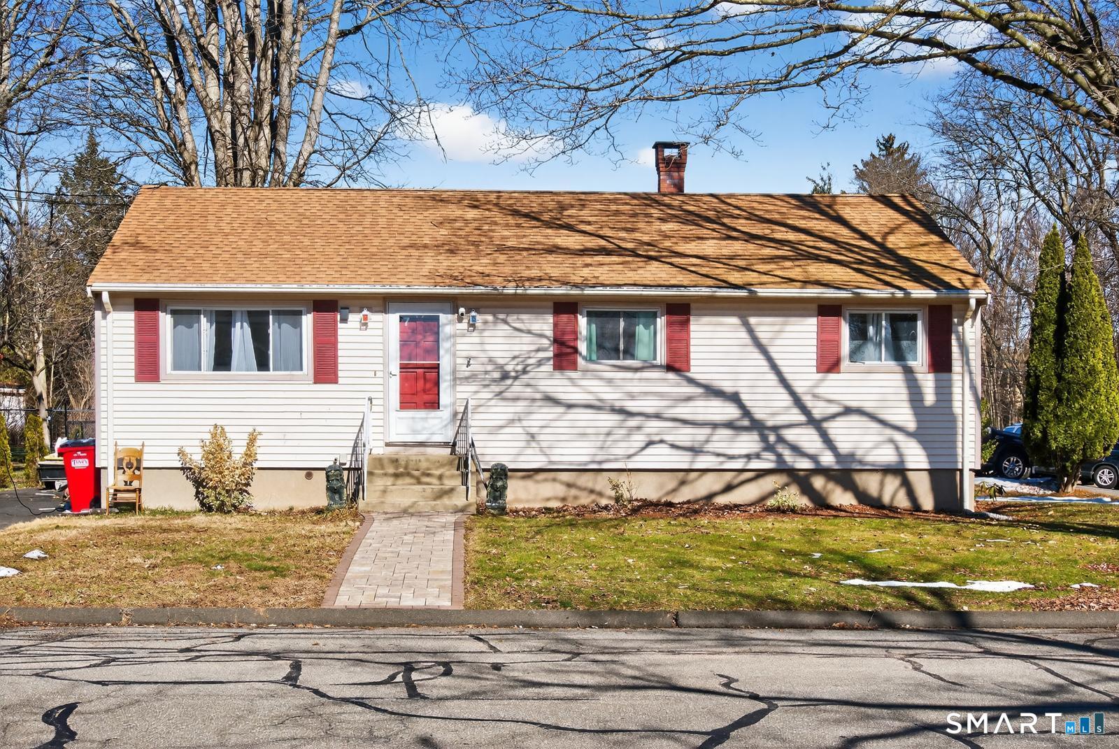 7 Dove Drive, Meriden, CT