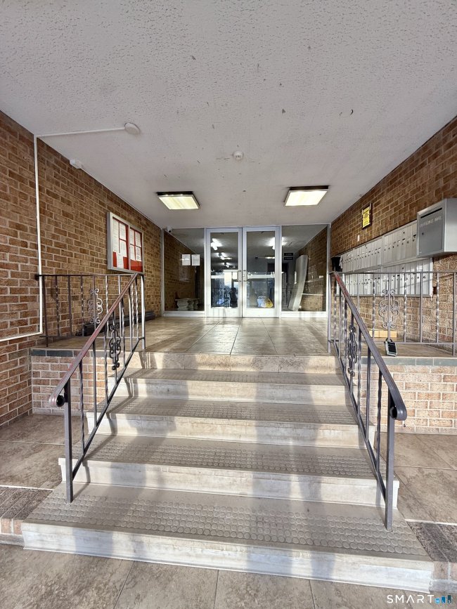 157 Bull Hill Lane #APT 102