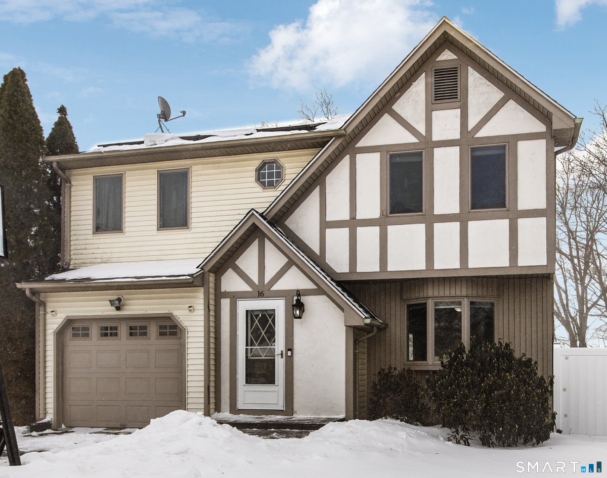 16 Sorensen Road, West Haven, CT