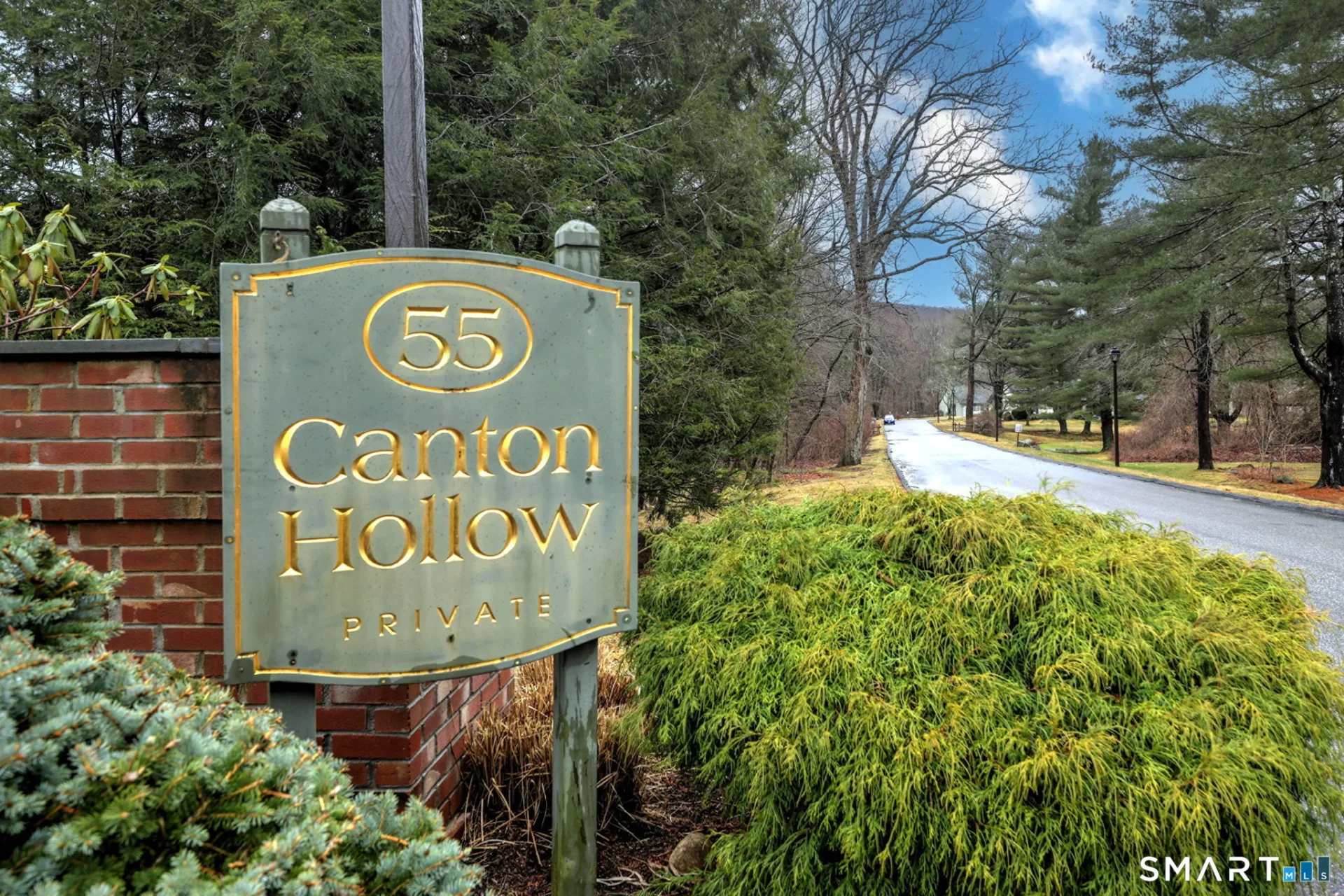 55 Dowd Avenue #22, Canton, CT