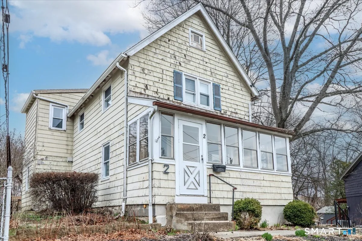 2 Reeds Lane, Stratford, CT