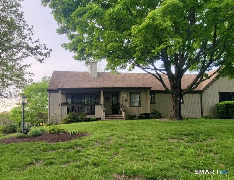 546 North Trail #B, Stratford, CT