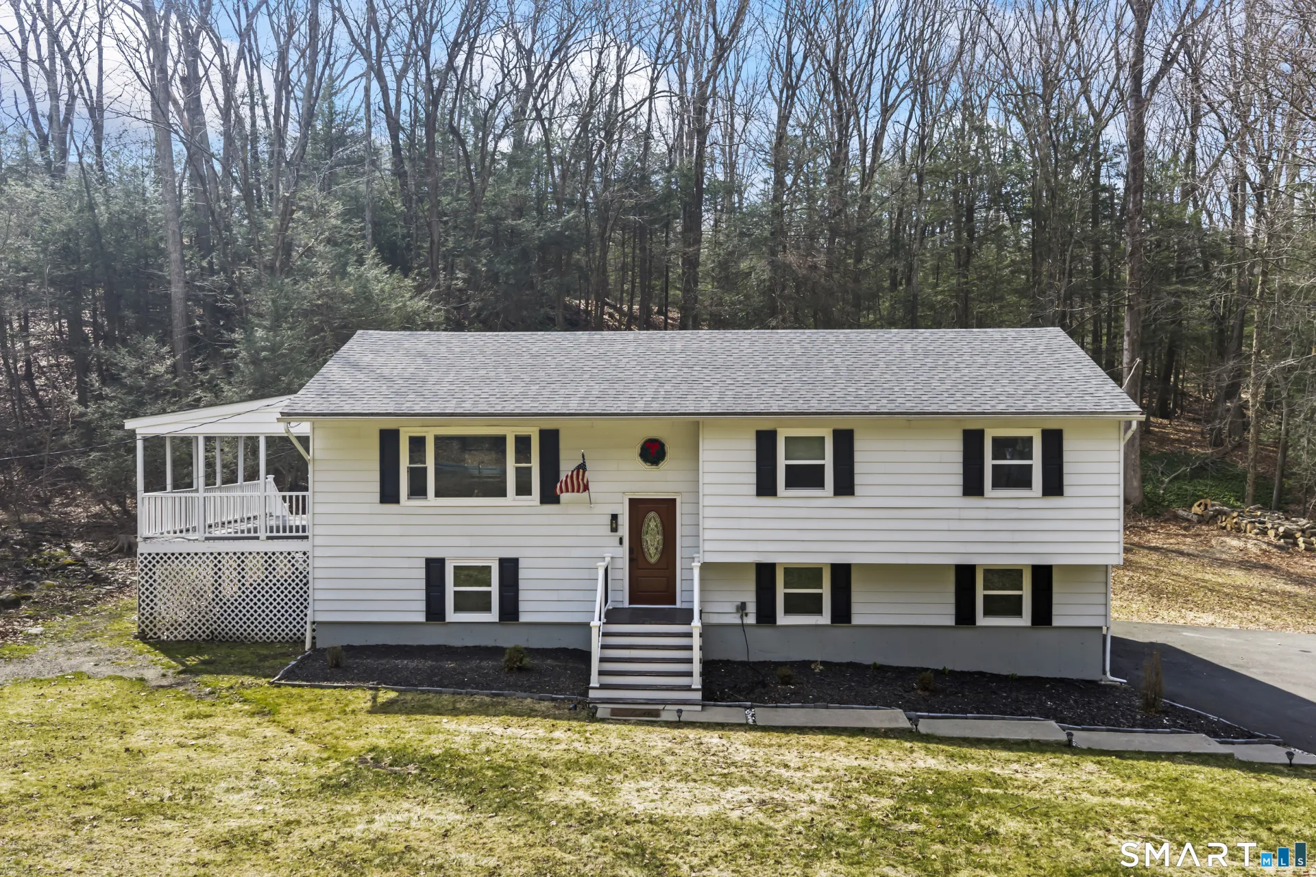 17 Valley Field Road, Newtown, CT