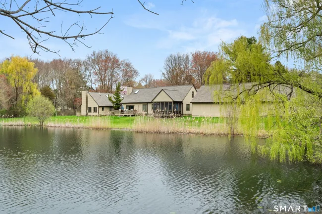 15 Copper Hill Drive #15