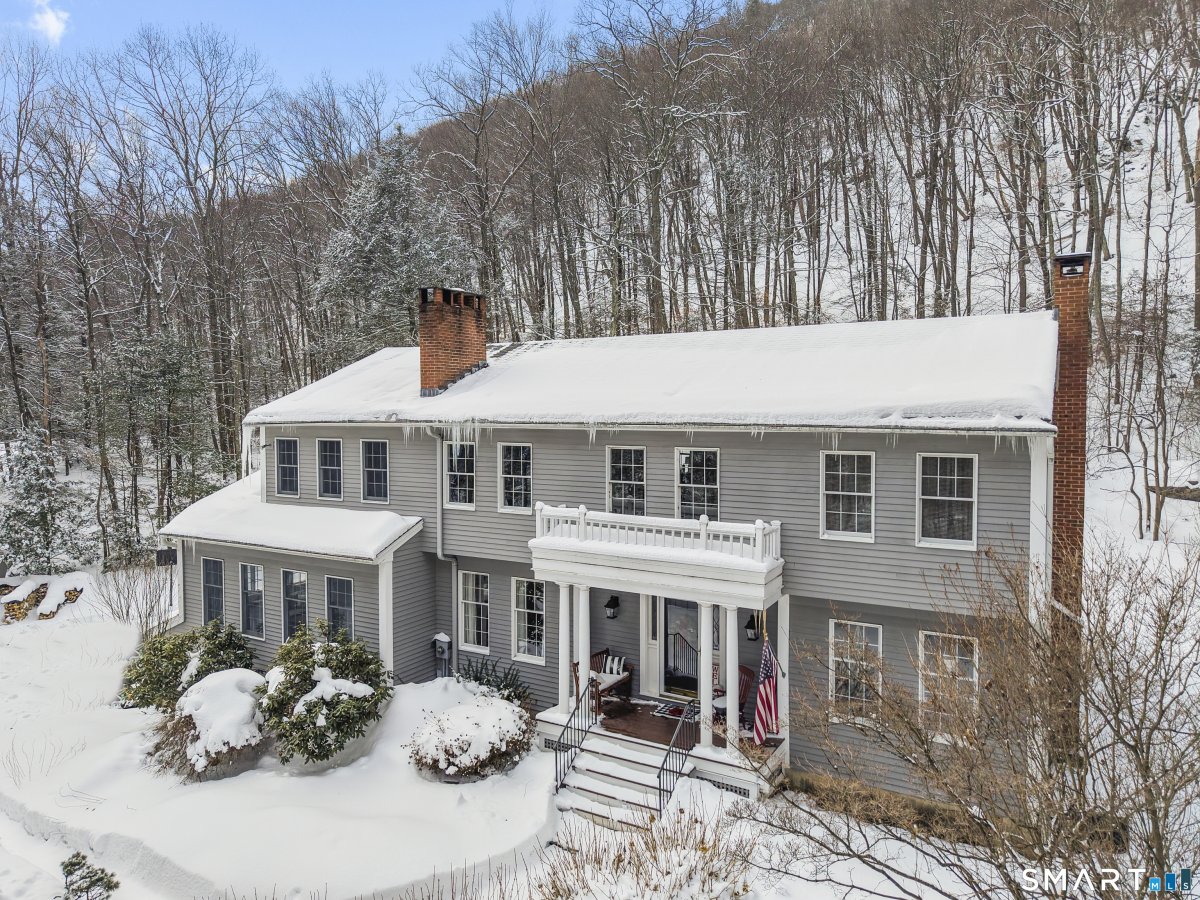 117 North Saddle Ridge, Simsbury, CT