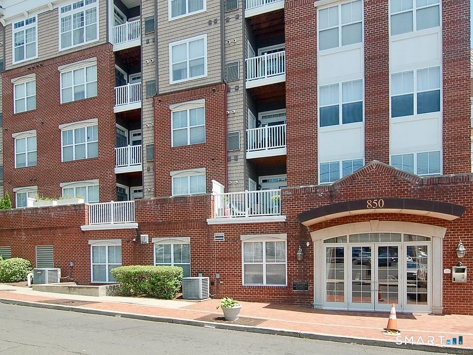 850 East Main Street #APT 526, Stamford, CT