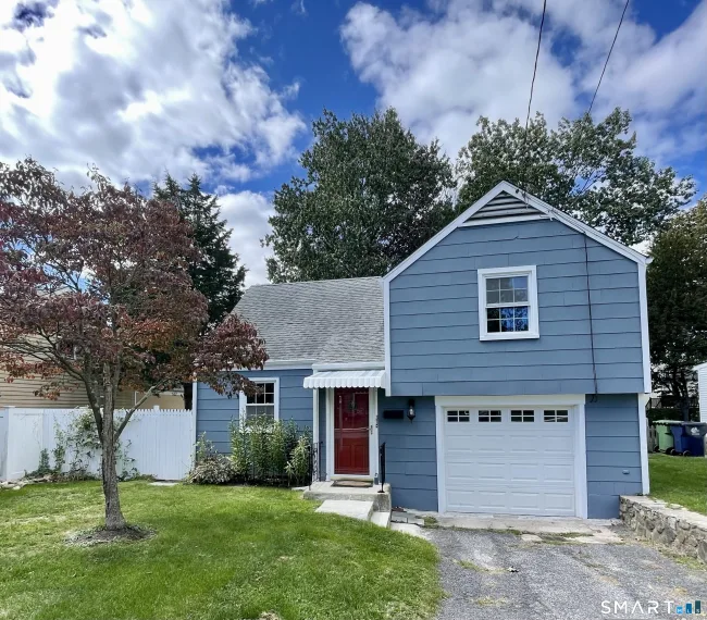 167 Hollow Tree Ridge Road, Darien, CT