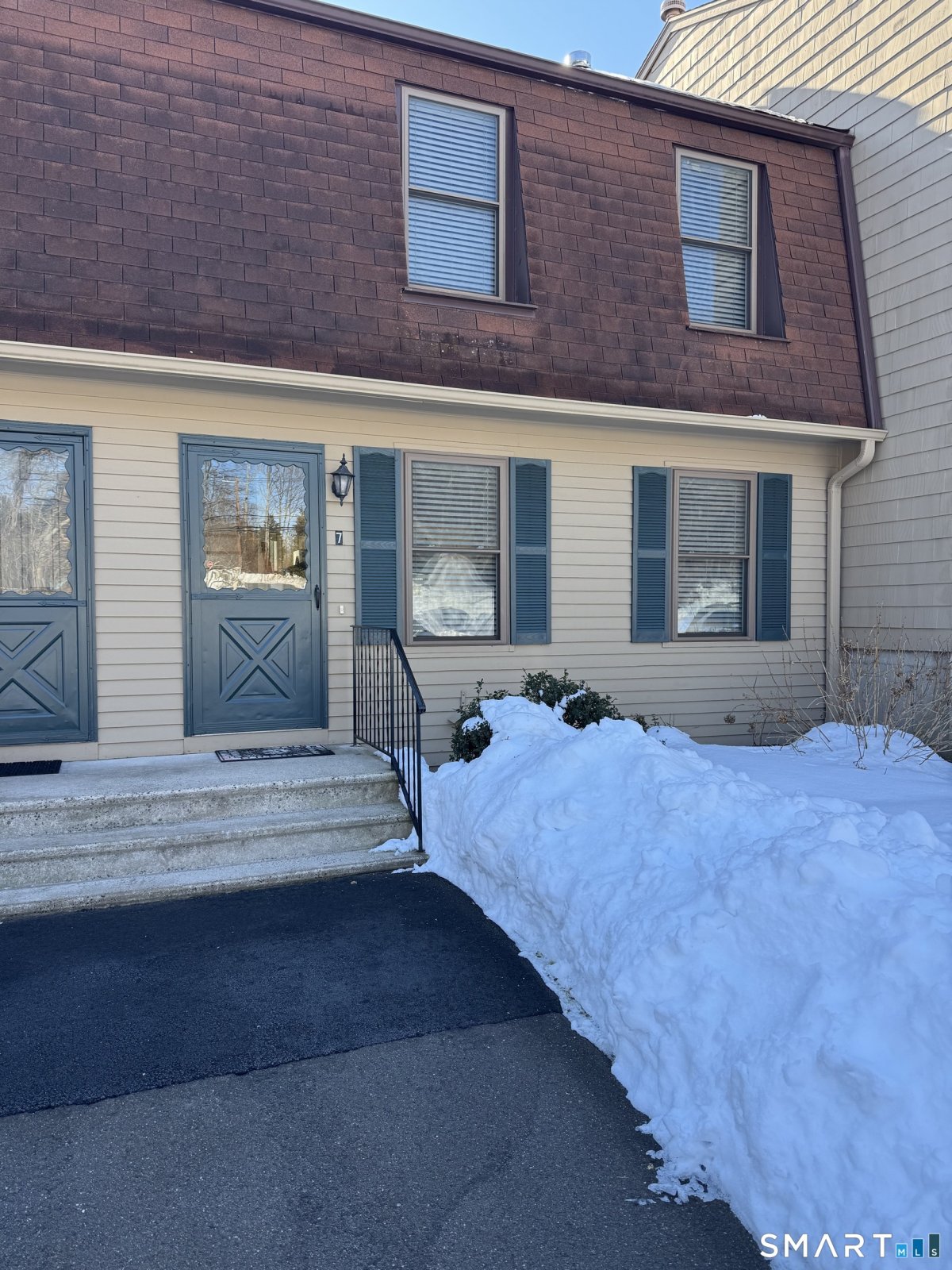 7 Bay Path Way #7, Branford, CT