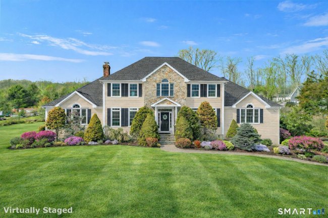 65 Trailside Drive, Monroe, CT