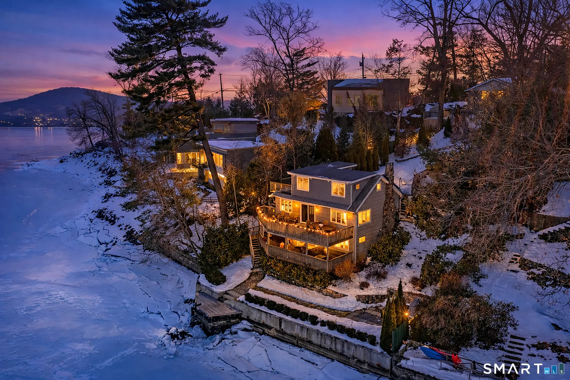 49 Lake Drive, New Fairfield, CT