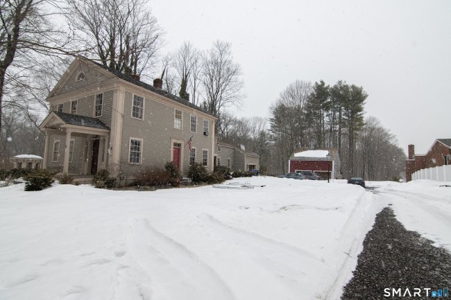 38 Canterbury Road, Brooklyn, CT