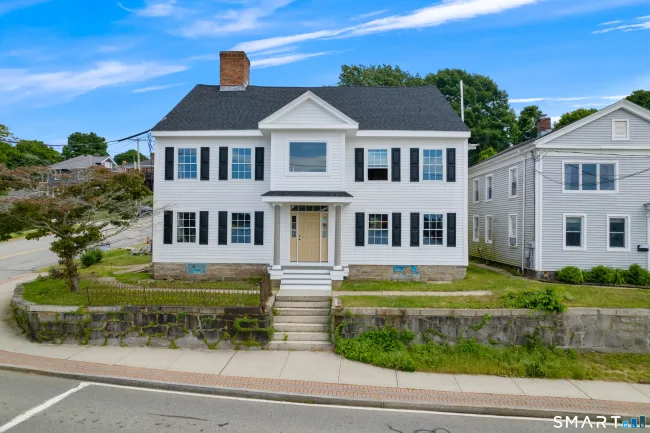 108 Thames Street, Groton, CT