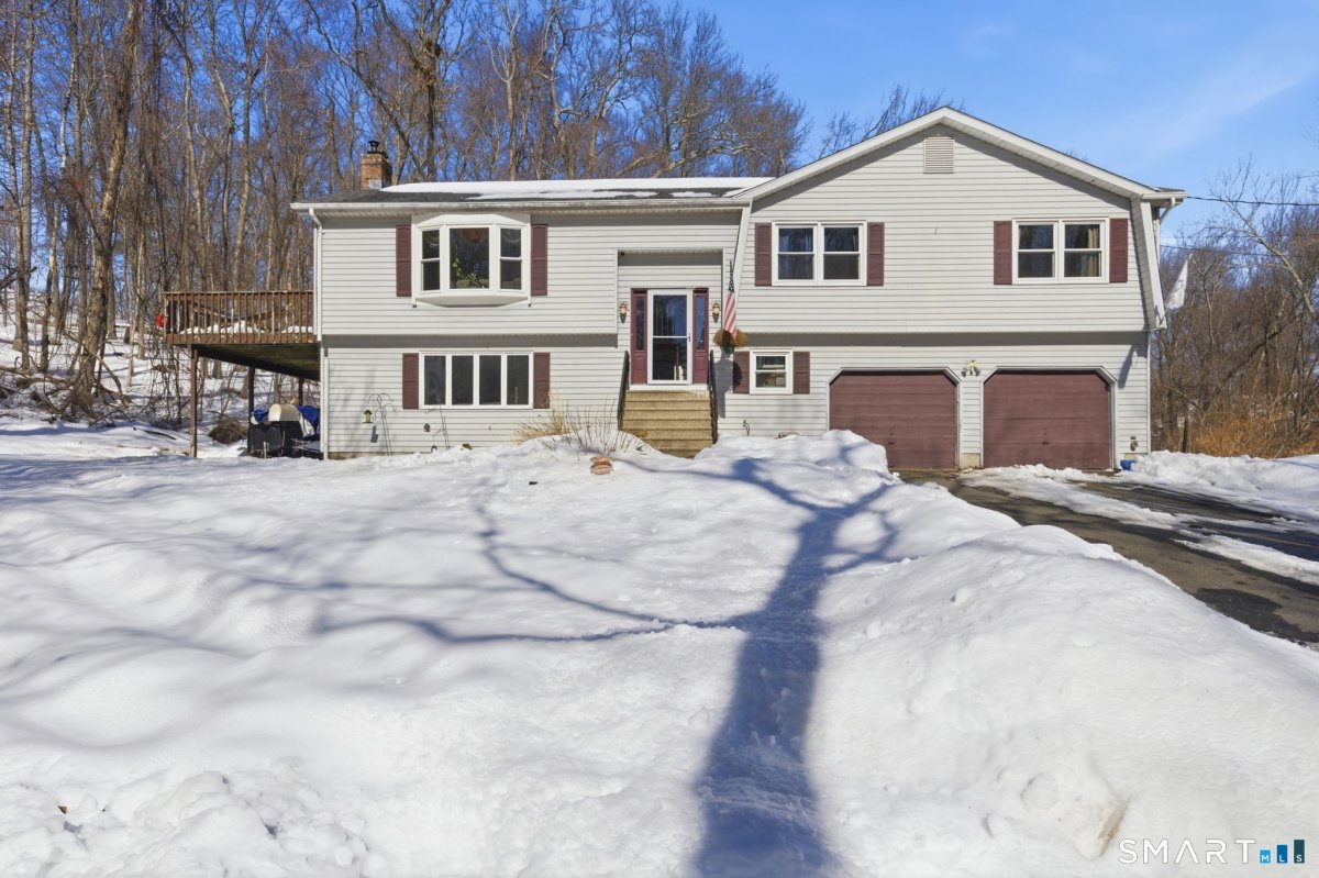 61 Stone Hedge Lane, Bolton, CT