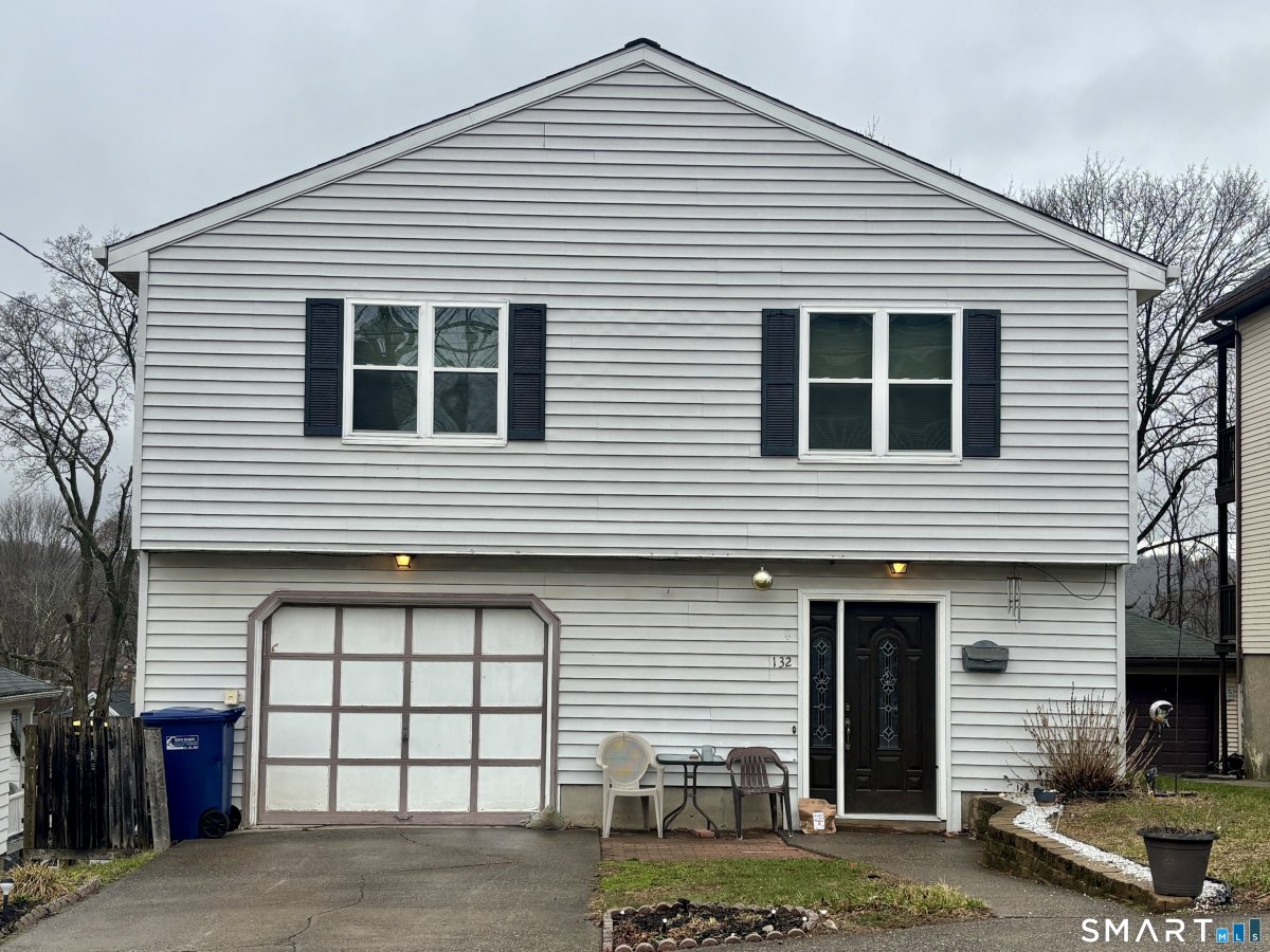 132 Howard Avenue, Ansonia, CT