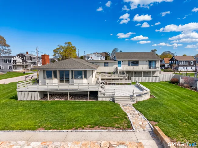 3 Alley Way, Stonington, CT