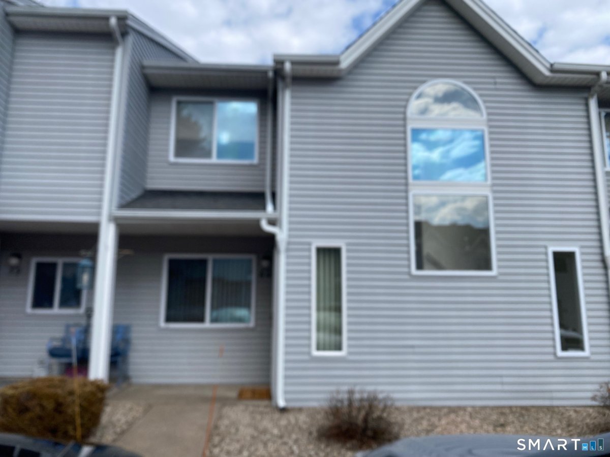 155 Redstone Hill Road #60, Bristol, CT