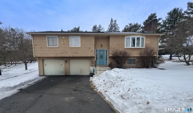 1 Yellow Wood Street