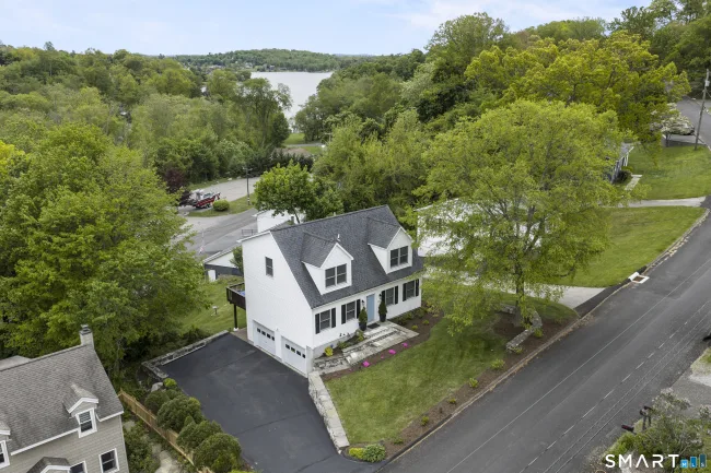 15 Berkshire Drive