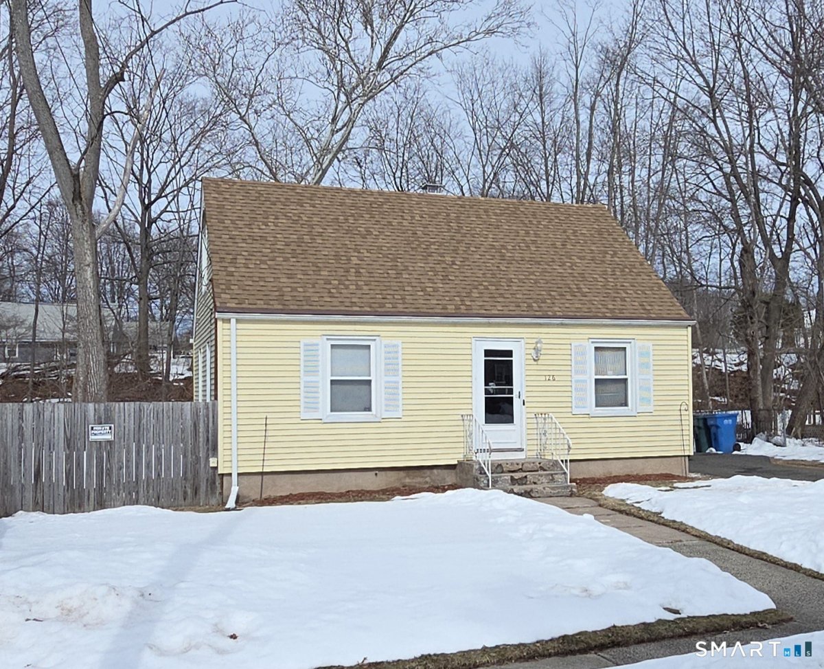 126 West Helen Street, Hamden, CT