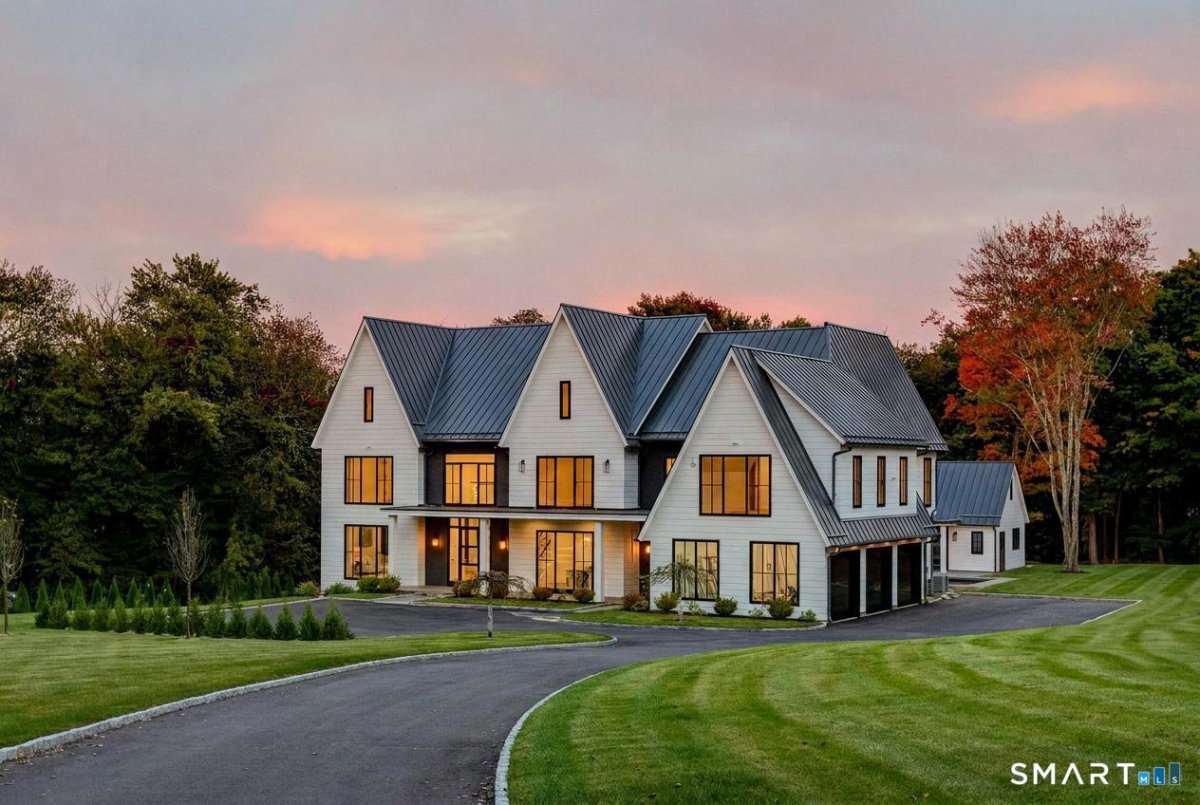 729 Smith Ridge Road, New Canaan, CT