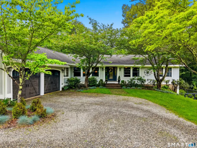 49 River Road