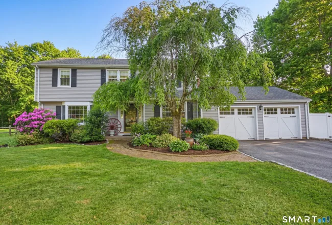 21 Zygmont Lane, Greenwich, CT