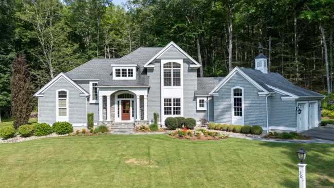 301 Fox Hopyard Road, East Haddam, CT