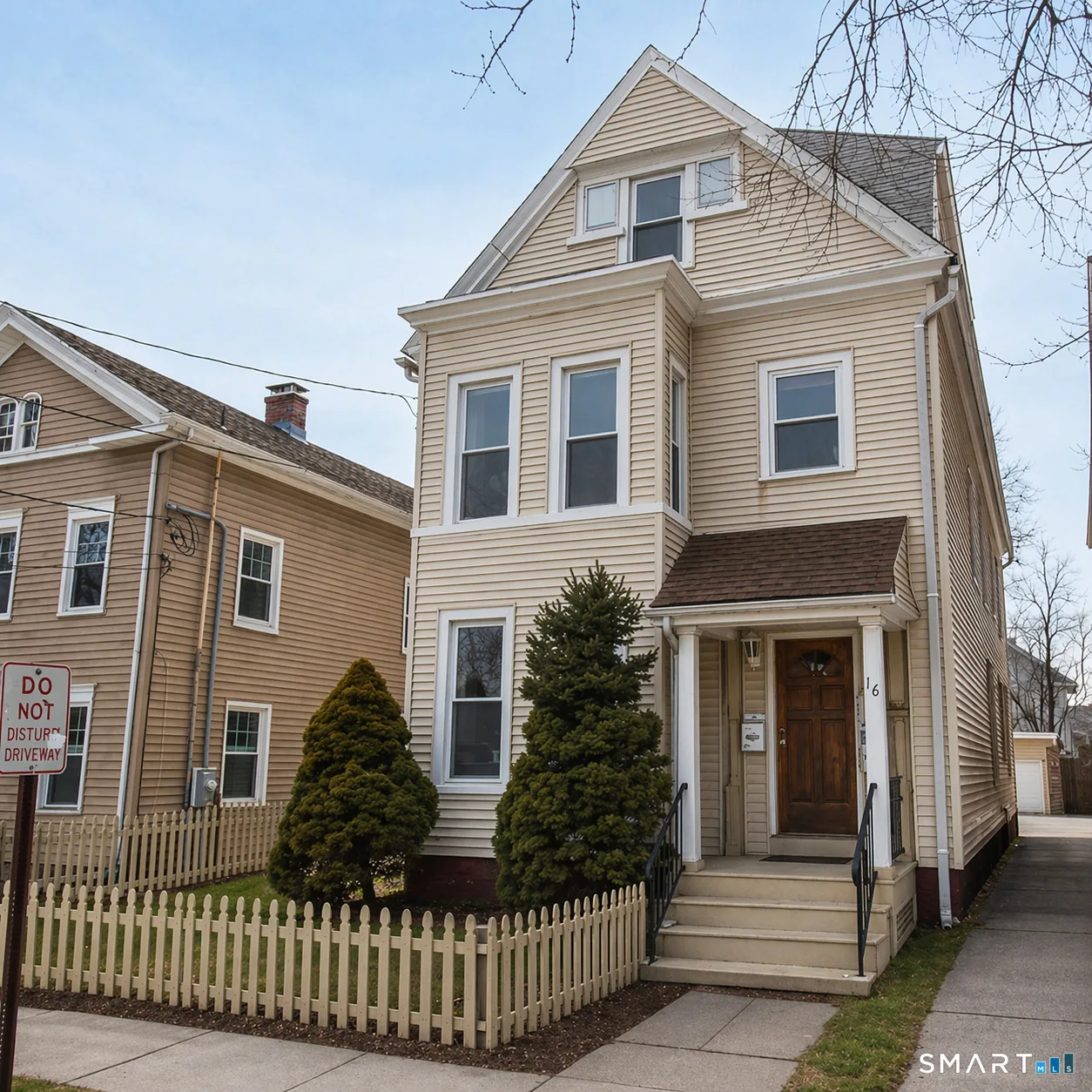 16 Edwards Street, New Haven, CT
