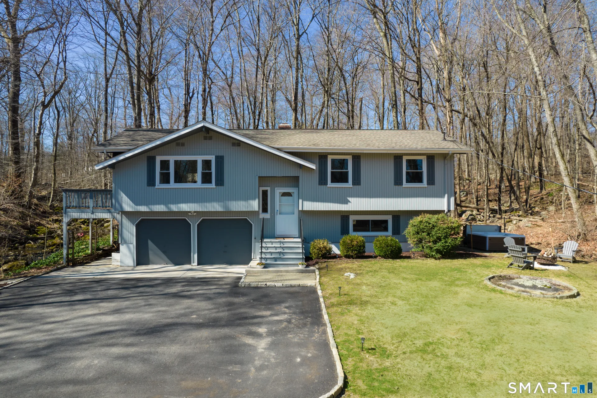 54 Rita Drive, New Fairfield, CT