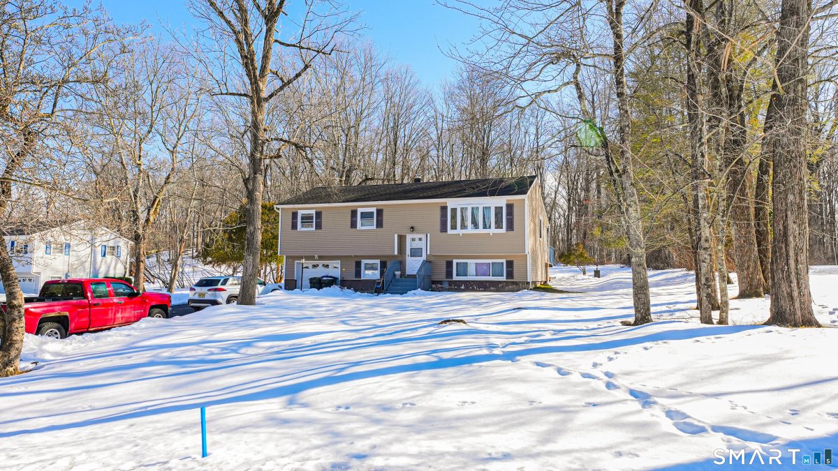 36 Benson Drive, Danbury, CT